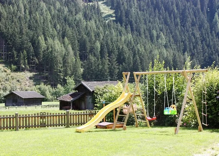 Alpensonne ノイシュティフト・イム・シュトゥーバイタール